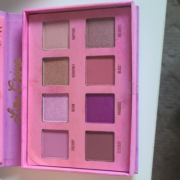 Venus three Lime crime eyeshadow pallet - Picture 2 of 4